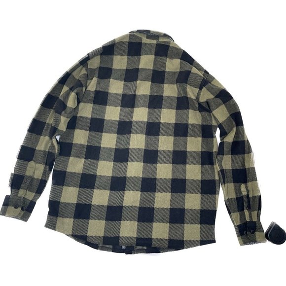 Wrangler Vintage Men’s Buffalo Plaid Long Sleeve Button Up With Pockets M - Picture 2 of 9